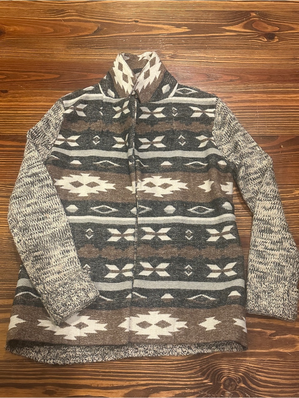 Women’s Skies Are Blue Brown, Gray & Cream Aztec Sweater